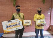 LAZ Ucare Distribusikan 300 Paket Sembako dari BPKH dan Dompet Dhuafa