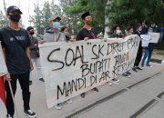 Konspirasi Tuntut Batalkan SK Bupati 200/Kep.332-Admerk/2020