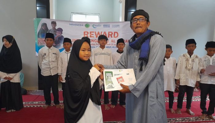 Teladanku dan Jufi Berikan Reward Kepada 20 Anak Pejuang Subuh Hafidz Quran