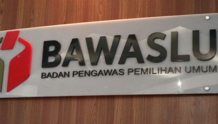 Bawaslu Kota Bekasi Perintahkan Cabut Branding Caleg di Ambulans Aset Pemda