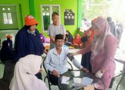 Dr. Sahroji, Endang Sri Hastuti dan Miftahul Jannah Gelar Pengobatan Gratis Untuk Warga Banten