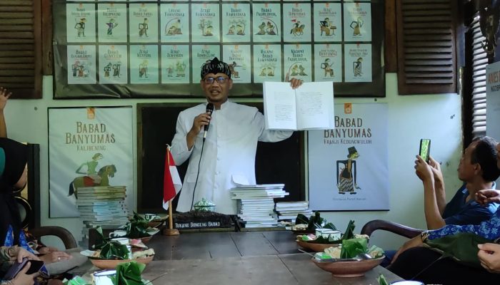 Rayakan HUT Banyumas ke-453: Budayawan NasSirun PurwOkartun Ajak Guru Kenali Sejarah dan Keteladanan Leluhur
