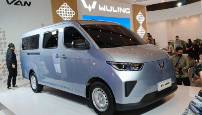 Wuling EV Van Siap Dirakit di Cikarang, Hadirkan Dua Varian untuk Segmen Komersial