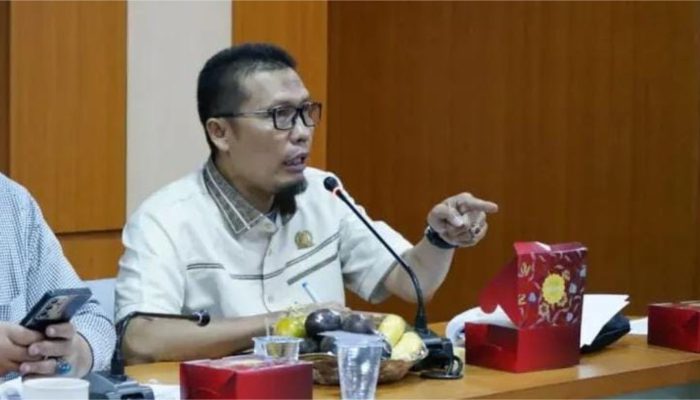 Saeful Islam: DLH Lamban Tangani Limbah Kali Cilemahabang