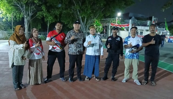Haji Jalal Dukung Olahraga Warga PCH Lewat Bantuan Pengecatan Lapangan